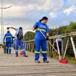 Prefeitura amplia limpeza da orla e intensifica manutenção urbana em Navegantes