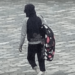 [VÍDEO] Mulher é flagrada tentando arrombar residência de veranistas e diz: “tenho meus direitos”